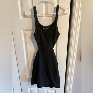 Outdoor Voices Black Sleeveless Scoop Neck Midi Dress